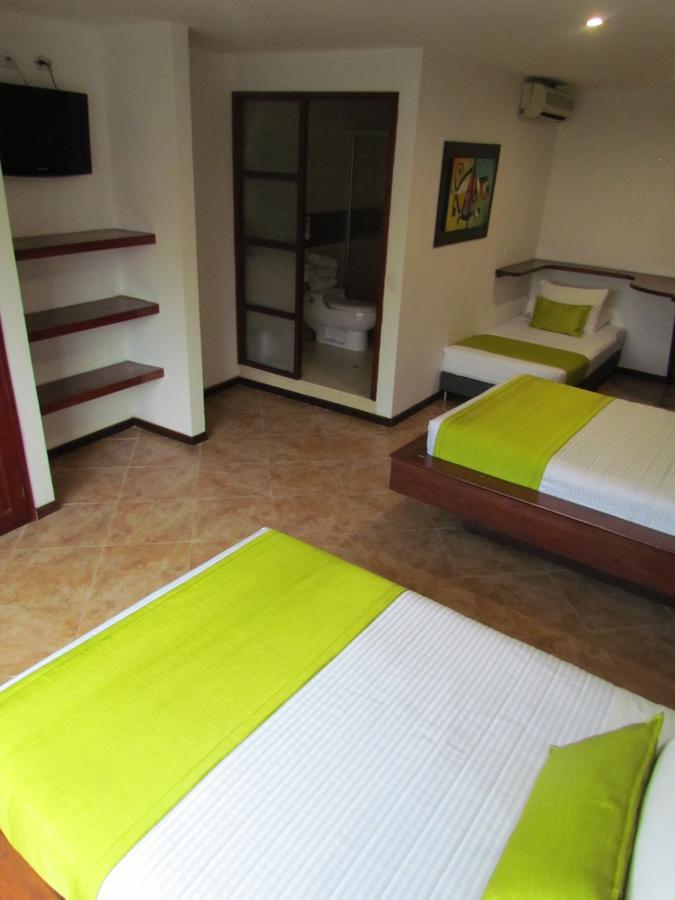 Hotel Plaza Mayor ميديلين المظهر الخارجي الصورة